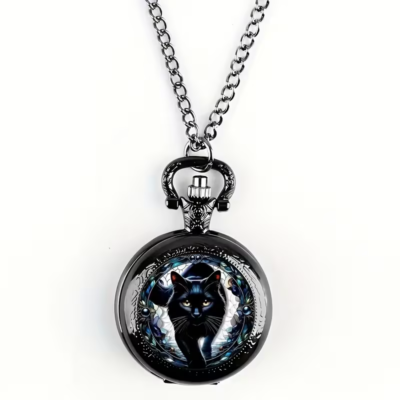 Reloj de bolsillo oscuro con gato negro, marco azul y blanco y cadena